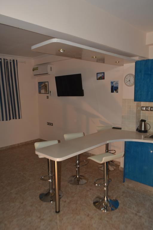 Cosy Apartment Acropolis Point-3 Atene Esterno foto
